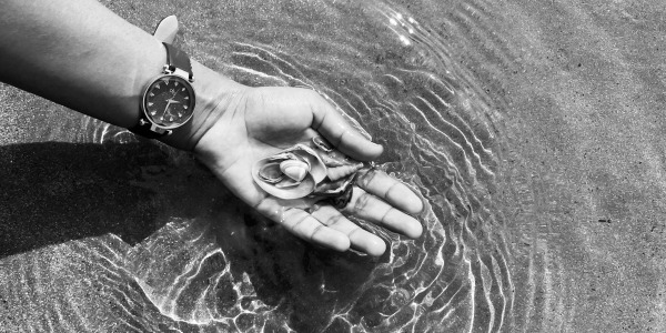 Diario de una farmacéutica: cuando entendí que la piel también tiene horarios